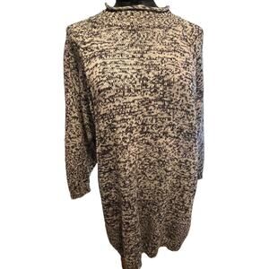 Stefano World Wide One Size Fits All Black & White Women's Sweater